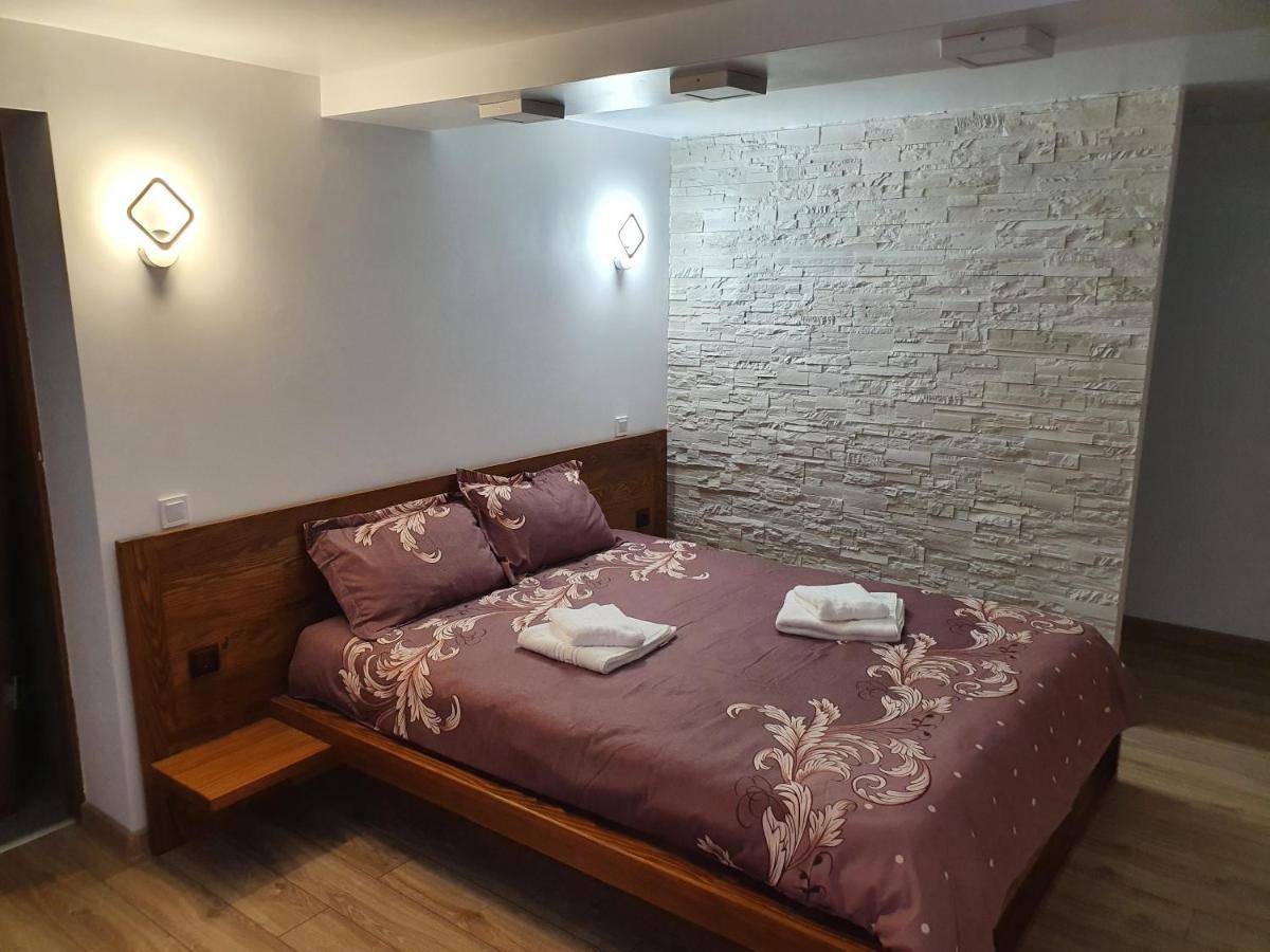 Rooms Poienita Slănic-Moldova Eksteriør bilde