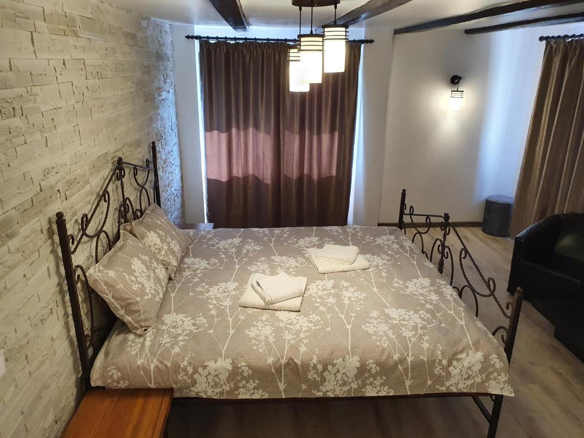 Rooms Poienita Slănic-Moldova Eksteriør bilde